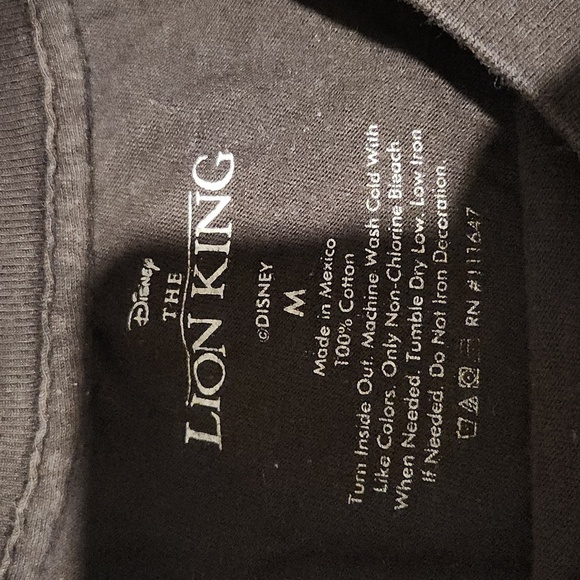 Disney Lion King TShirt - Picture 2 of 2